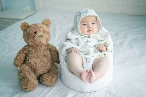 代怀包生男孩医院宝宝洗澡频率 代怀包生男孩医院宝宝洗澡频率